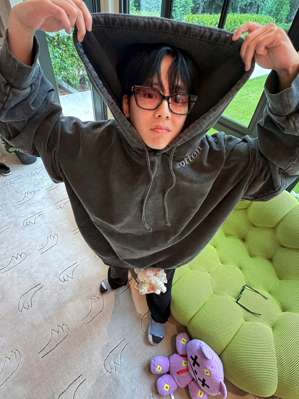 Oversized "Rotten" Hoodie